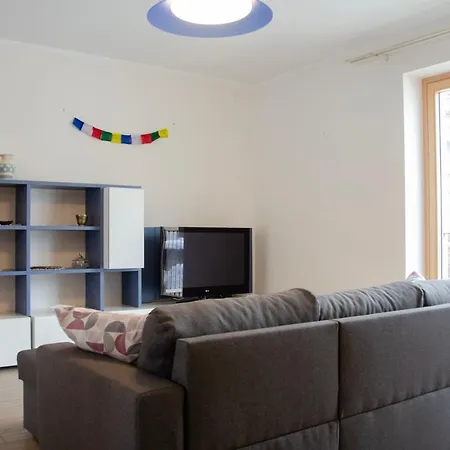 Aurora Apartament